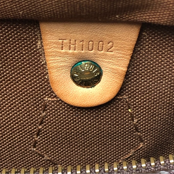 Louis Vuitton Authentic Monogram Speedy 30,Date Code(TH1002),w/Dust Bag - Picture 13 of 15